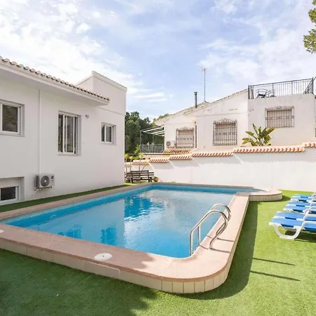 Reuben * Dehesa de Campoamor (Orihuela Costa)